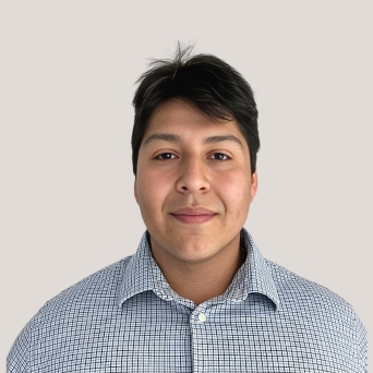 Luis_Vazquez_Account_Manager_DUMAK